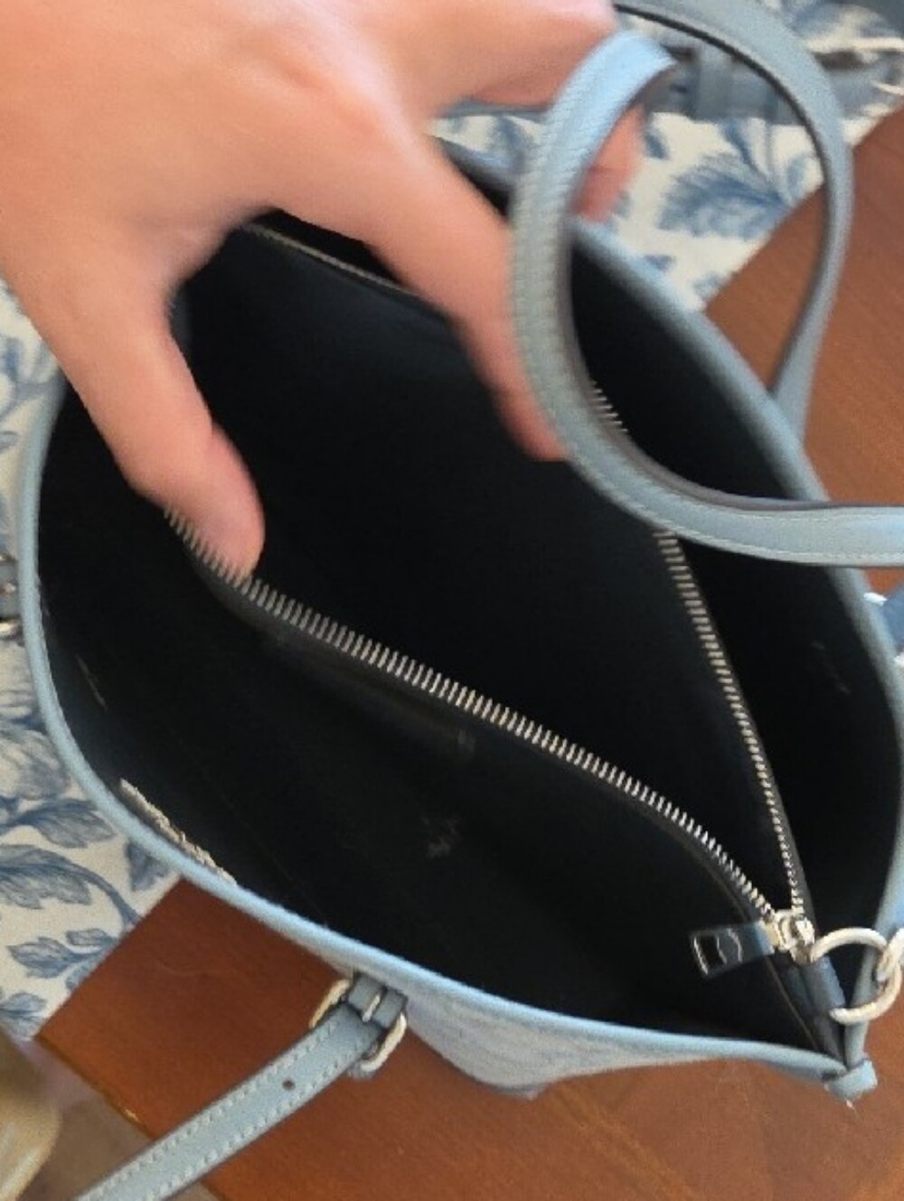 Coach Mollie Light Blue Signature Bag - Picture 6 of 8
